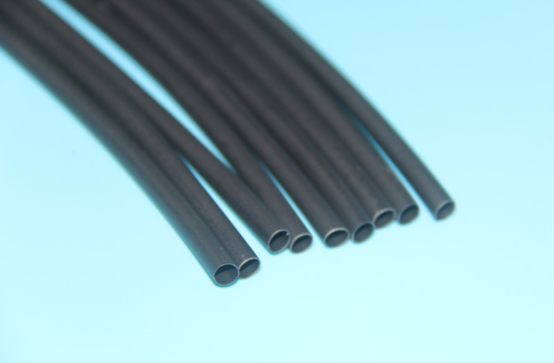 La diferencia entre el tubo termocontraíble transparente de PE y el tubo termocontraíble negro