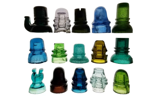 Glass insulator