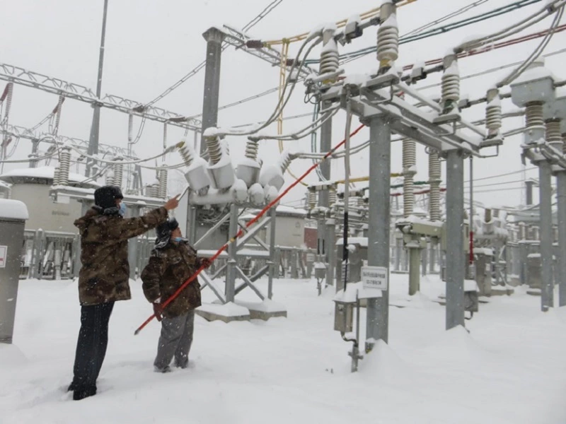 Insulators in bad weather